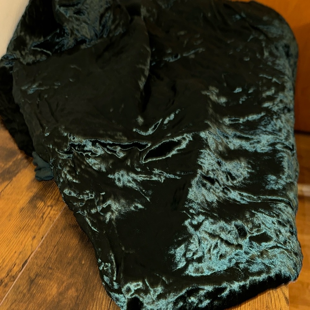 Queen Duvet Cover and Two Shams